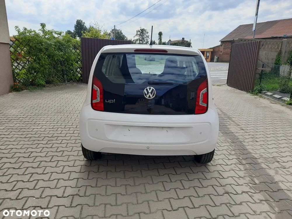 Volkswagen up! - 9