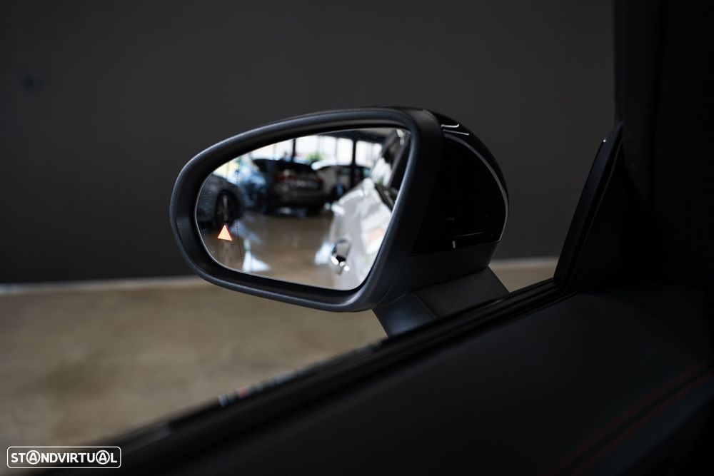 Mercedes-Benz CLA 250 e Shooting Brake AMG Line - 15