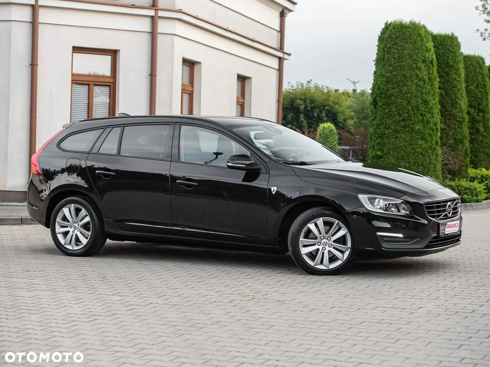 Volvo V60 D2 Kinetic - 4