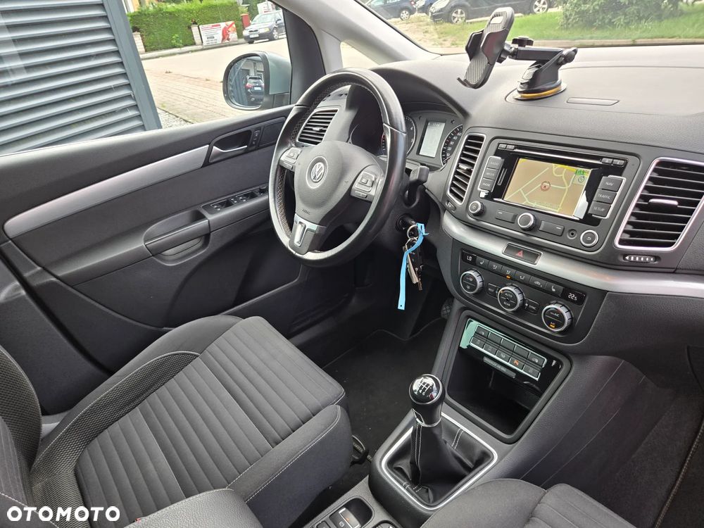 Volkswagen Sharan 2.0 TDI BlueMotion Technology Cup - 14