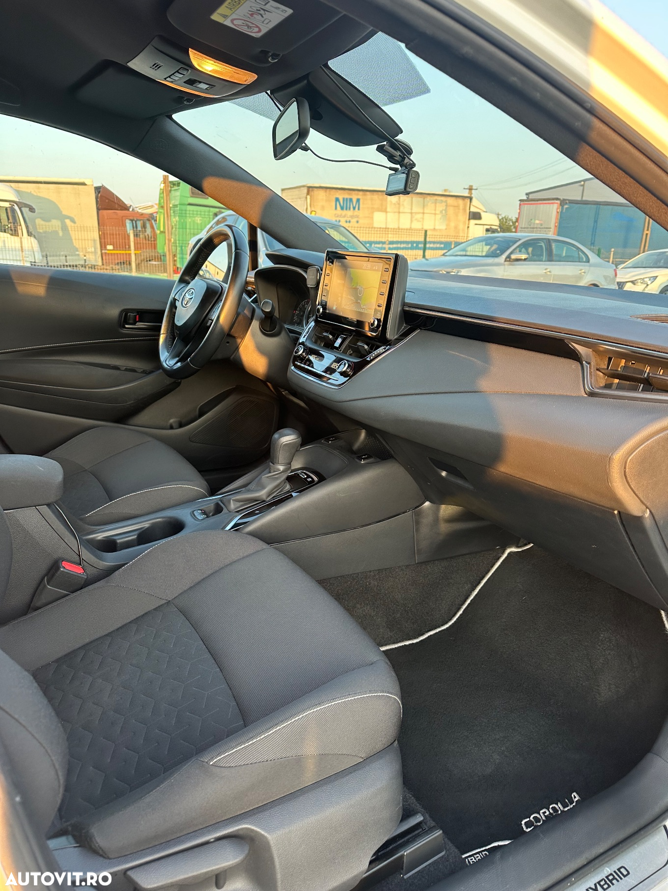 Toyota Corolla - 16