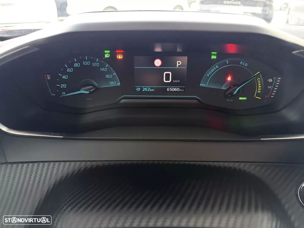 Peugeot e-2008 Active - 11
