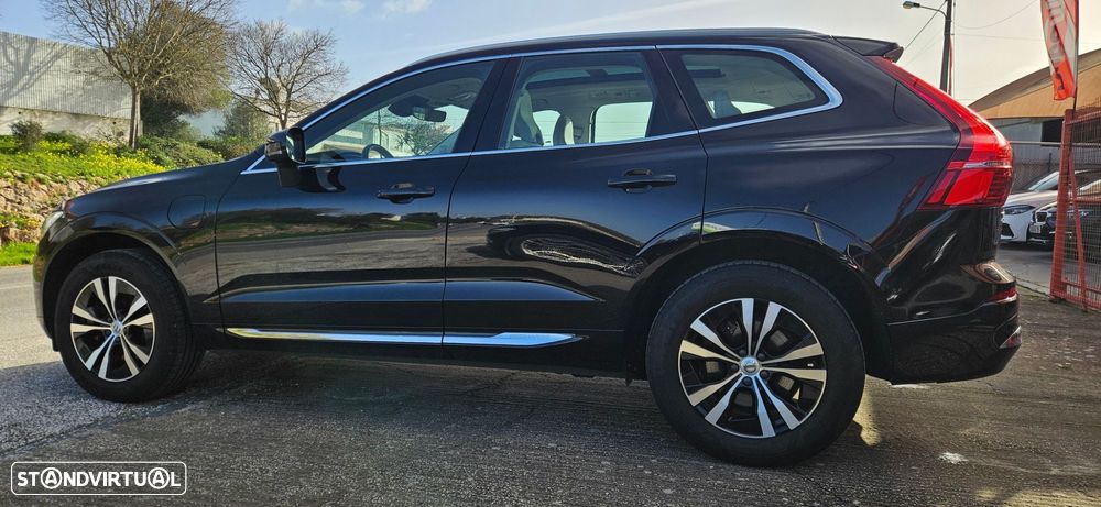 Volvo XC 60 2.0 T6 PHEV Core AWD - 7