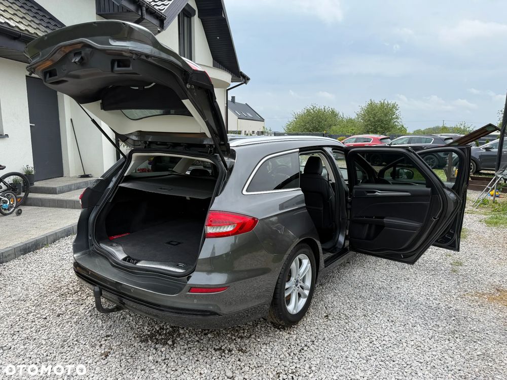 Ford Mondeo 2.0 TDCi Titanium PowerShift - 22