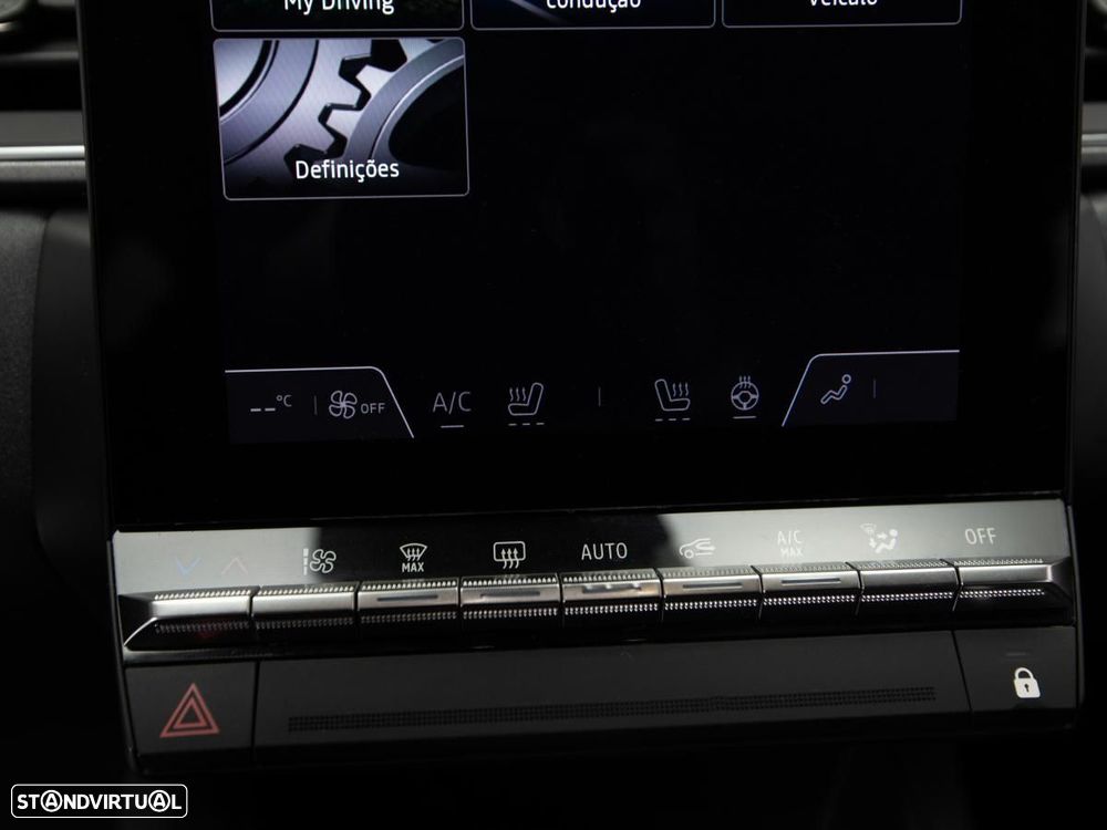 Renault Captur 1.3 TCe Techno EDC - 18