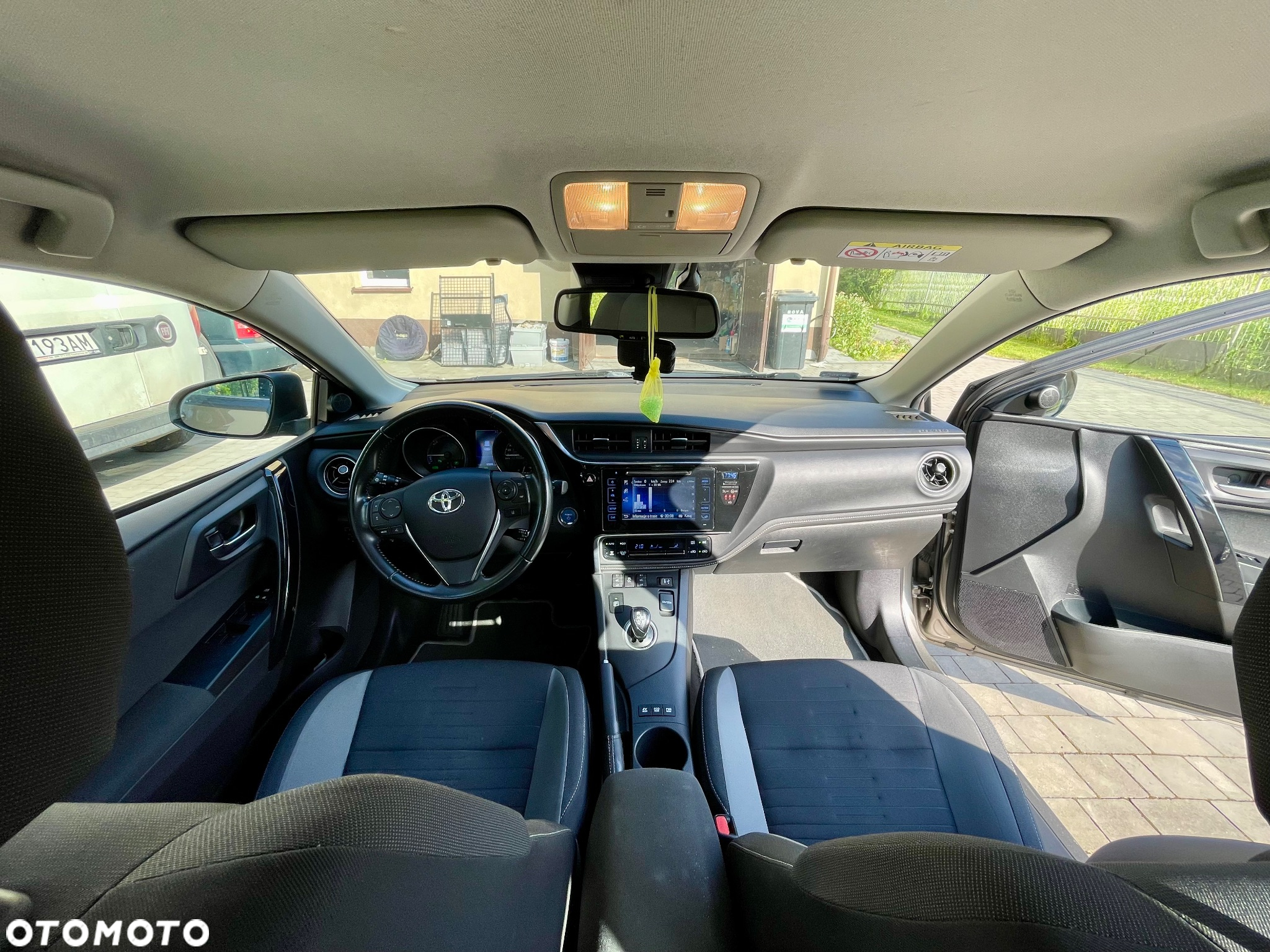 Toyota Auris Hybrid 135 Comfort - 8