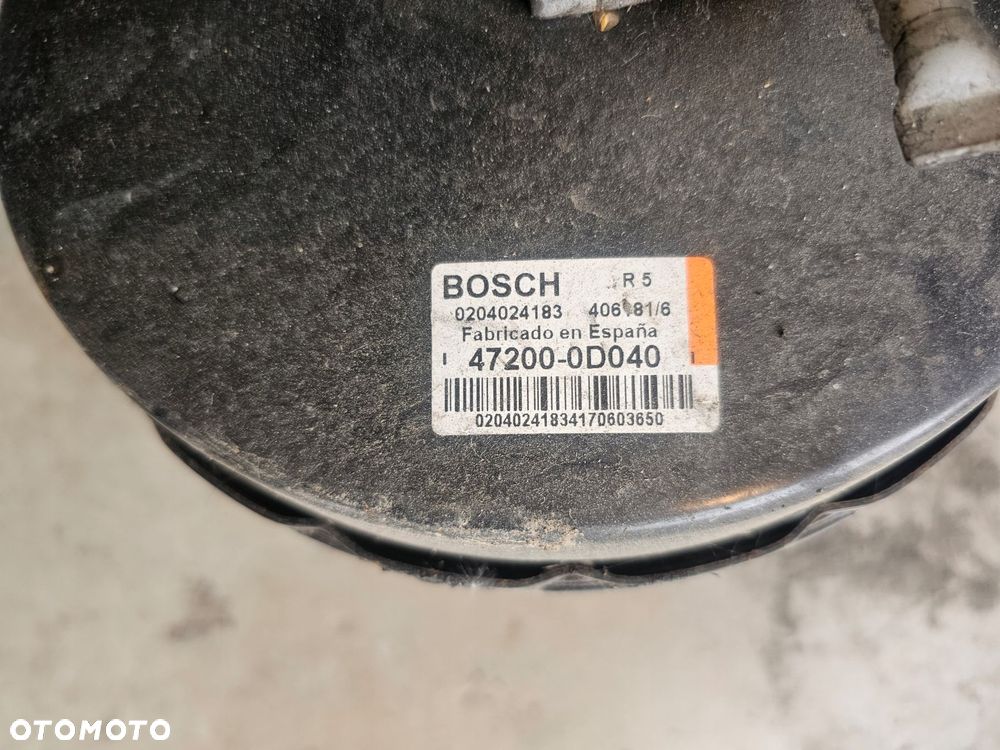 serwo pompa hamulcowa 0204024183 toyota yaris - 2