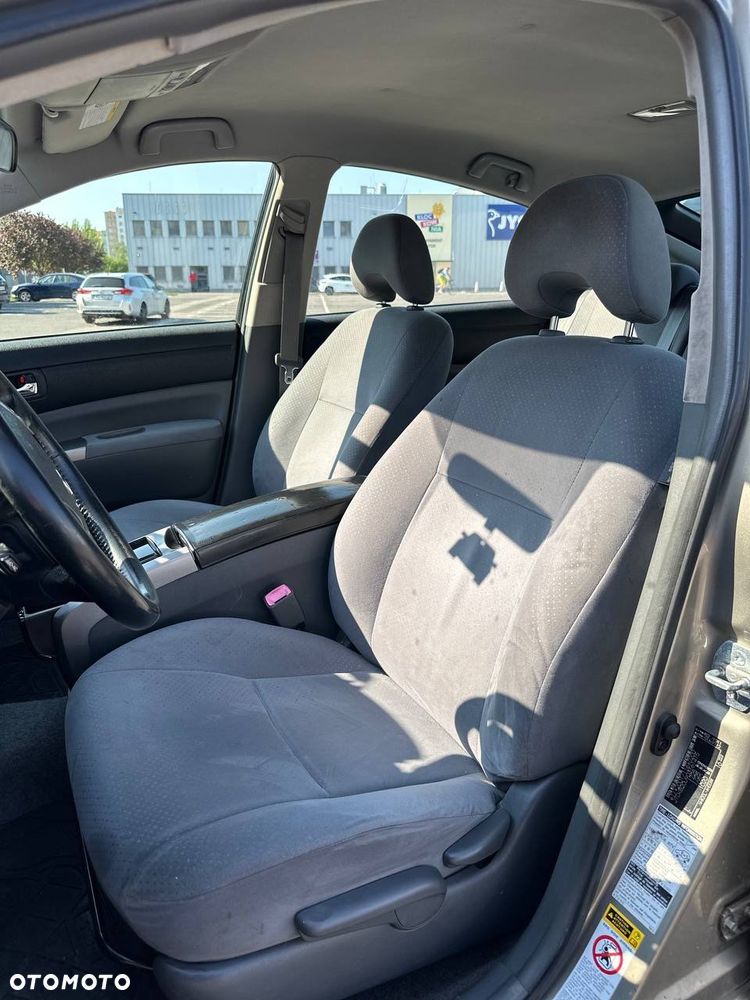 Toyota Prius 1.5 VVT-i Sol - 14
