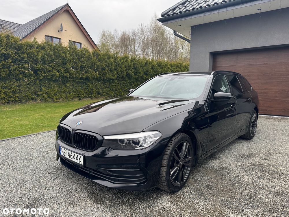BMW Seria 5 520d Luxury Line - 11