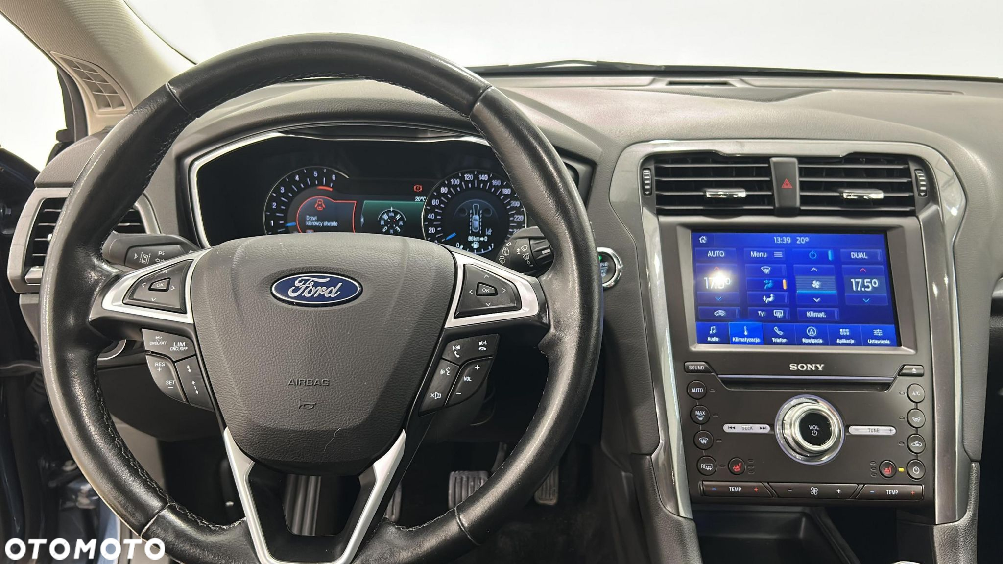 Ford Mondeo - 15