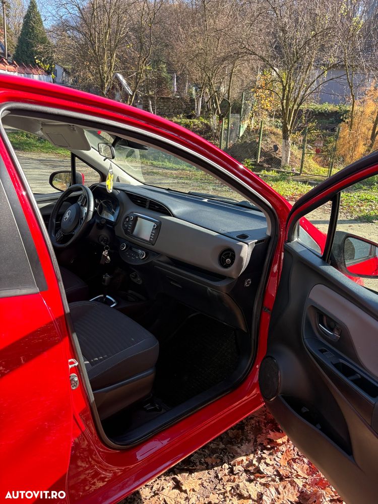 Toyota Yaris 1.5 VVT-i HSD Active - 7