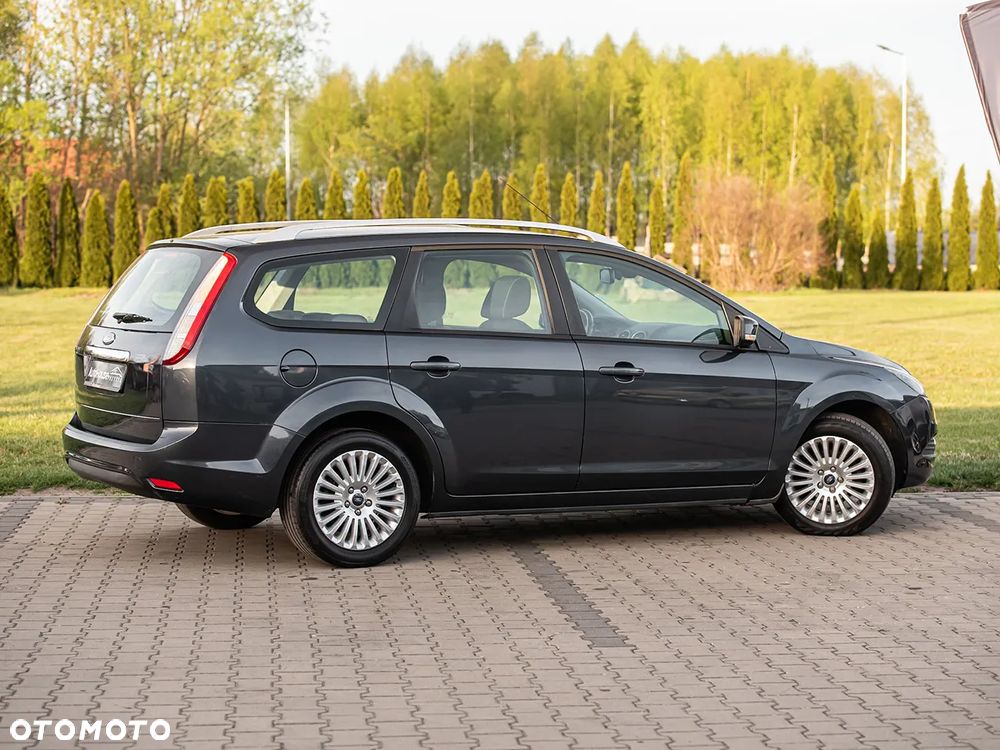 Ford Focus 1.8 Trend - 15