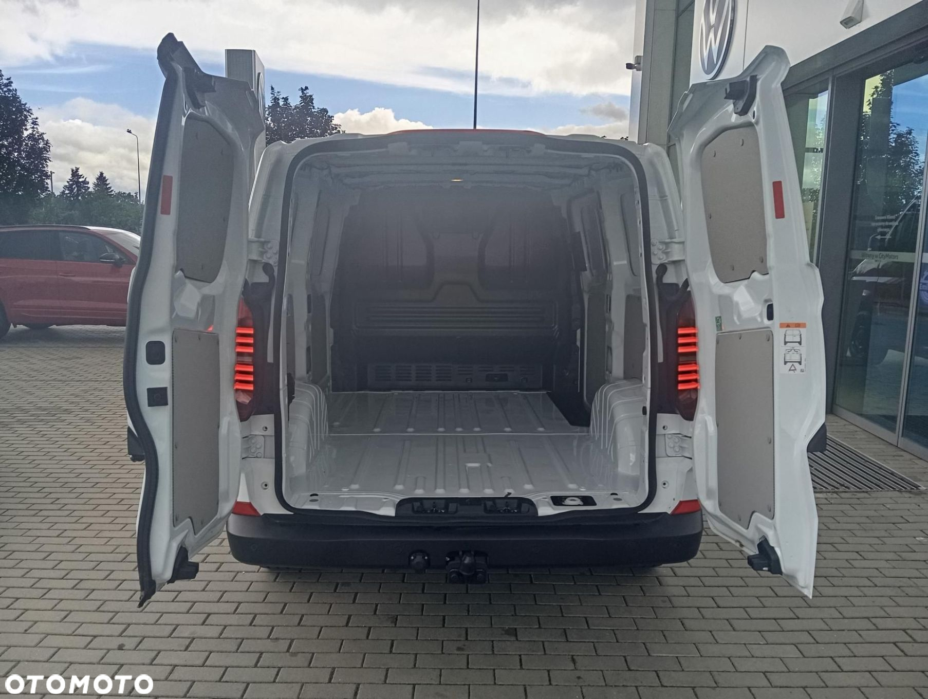 Volkswagen Transporter - 8