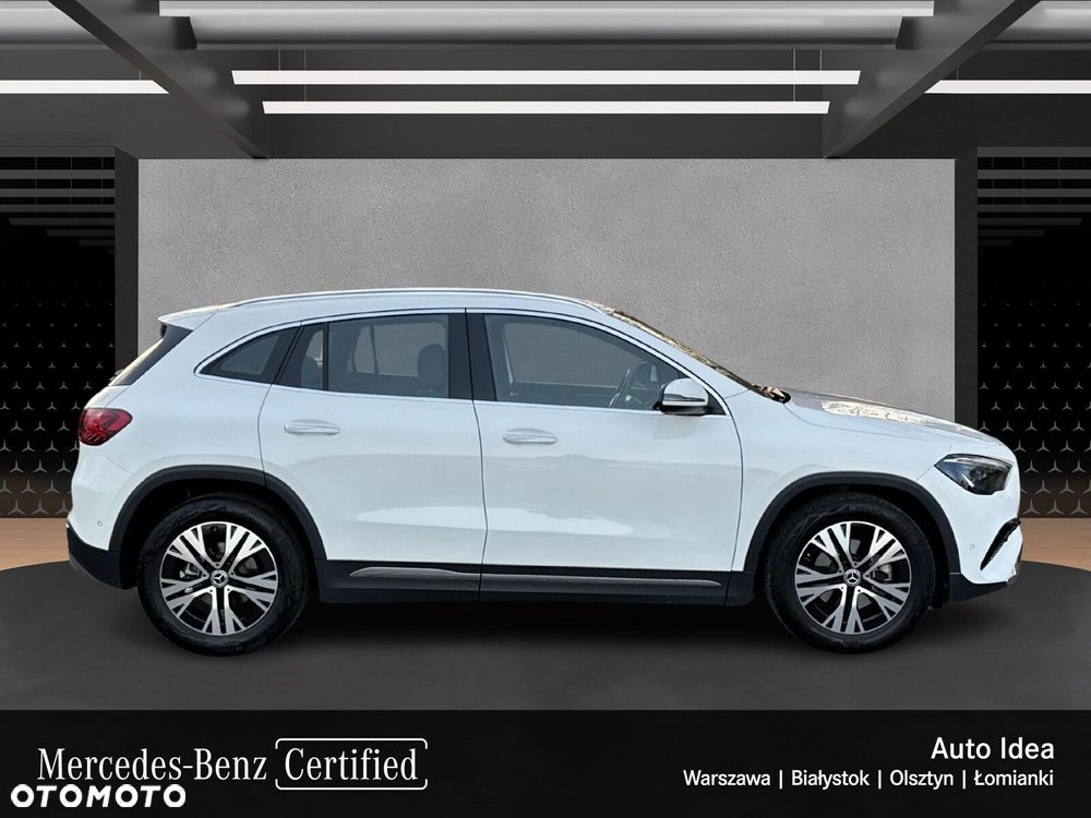 Mercedes-Benz GLA - 7