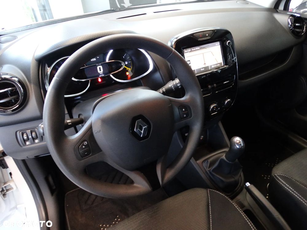 Renault Clio 1.2 16V Intens - 27