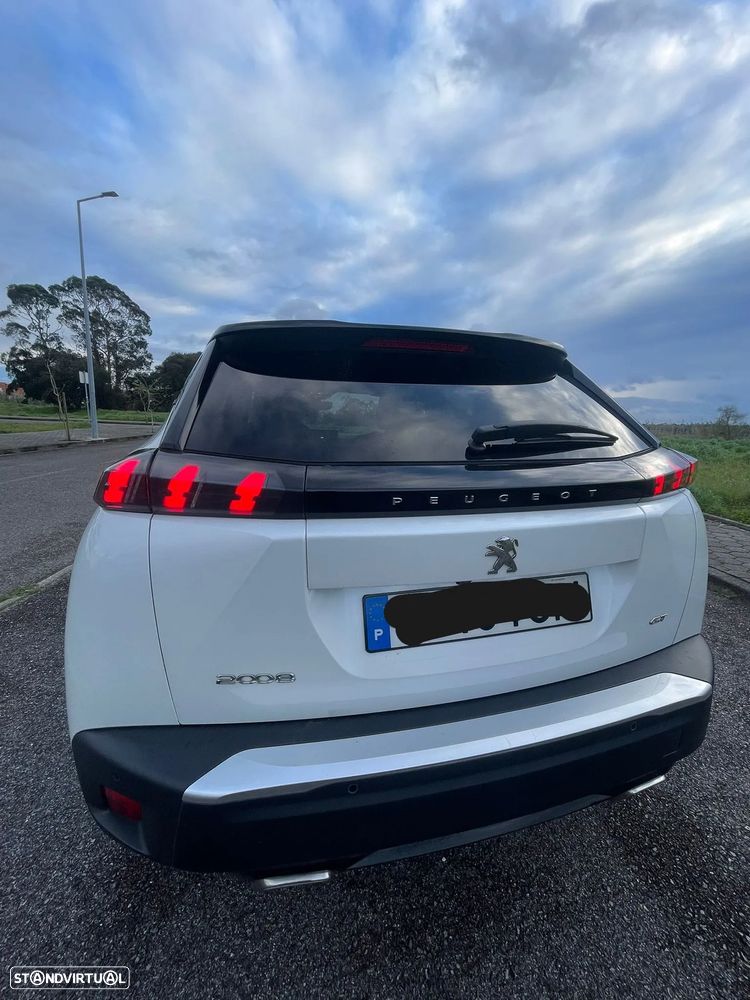 Peugeot 2008 PureTech 155 EAT8 GT Pack - 7