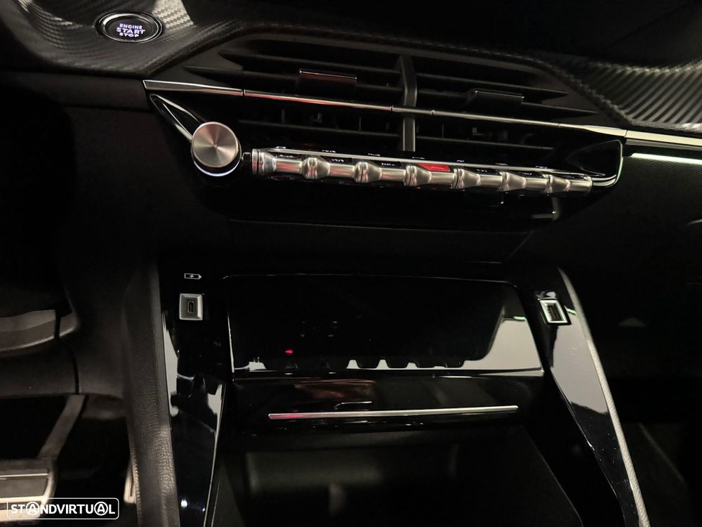 Peugeot e-208 50 kWh GT Line - 40