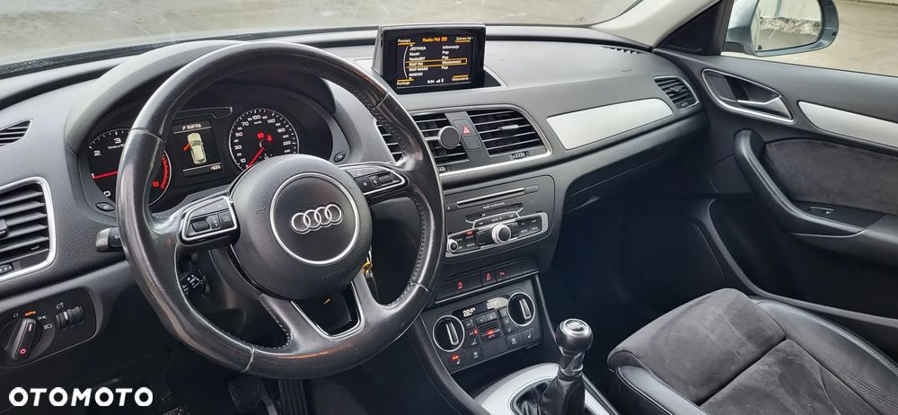 Audi Q3 2.0 TDI sport - 39