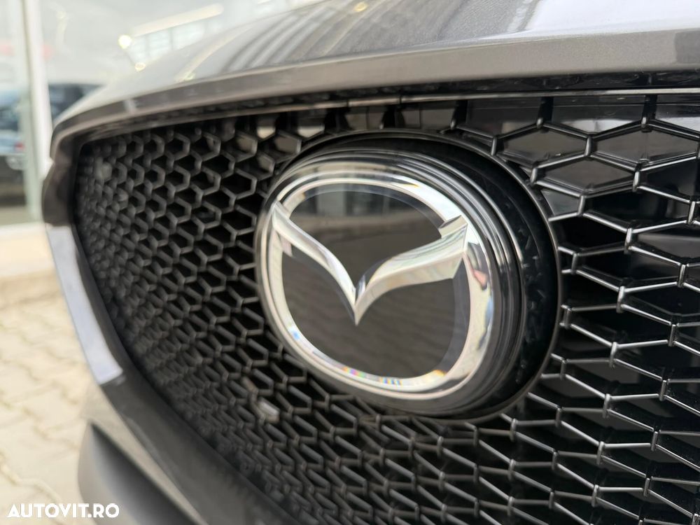 Mazda 3 e-SKYACTIV-G 140 M HYBRID Aut. HOMURA - 12