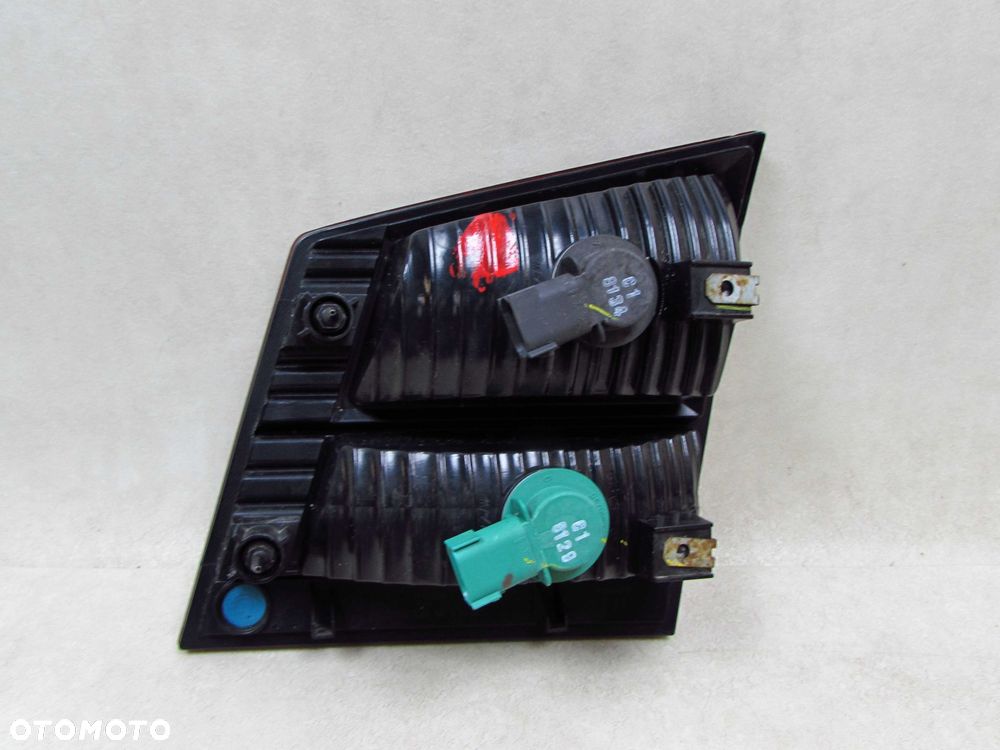DODGE JOURNEY FREEMONT 08-10 LAMPA TYL LEWA 04806369AB - 3