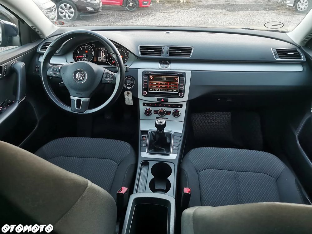 Volkswagen Passat Variant - 14