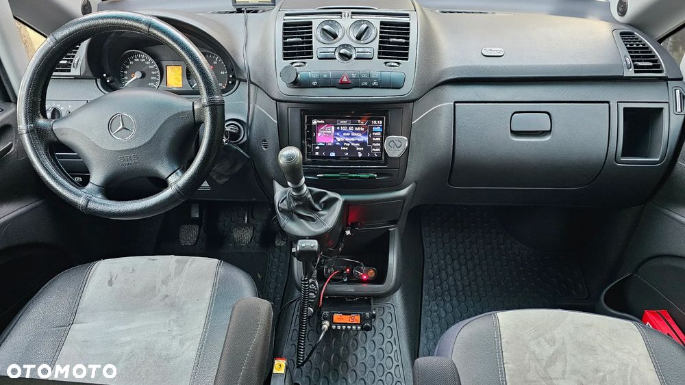 Mercedes-Benz Vito Univan 639.605 - 22