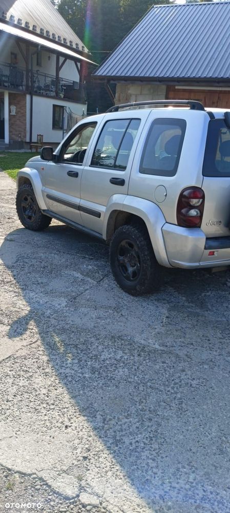Jeep Cherokee 2.8 CRD Renegade - 19