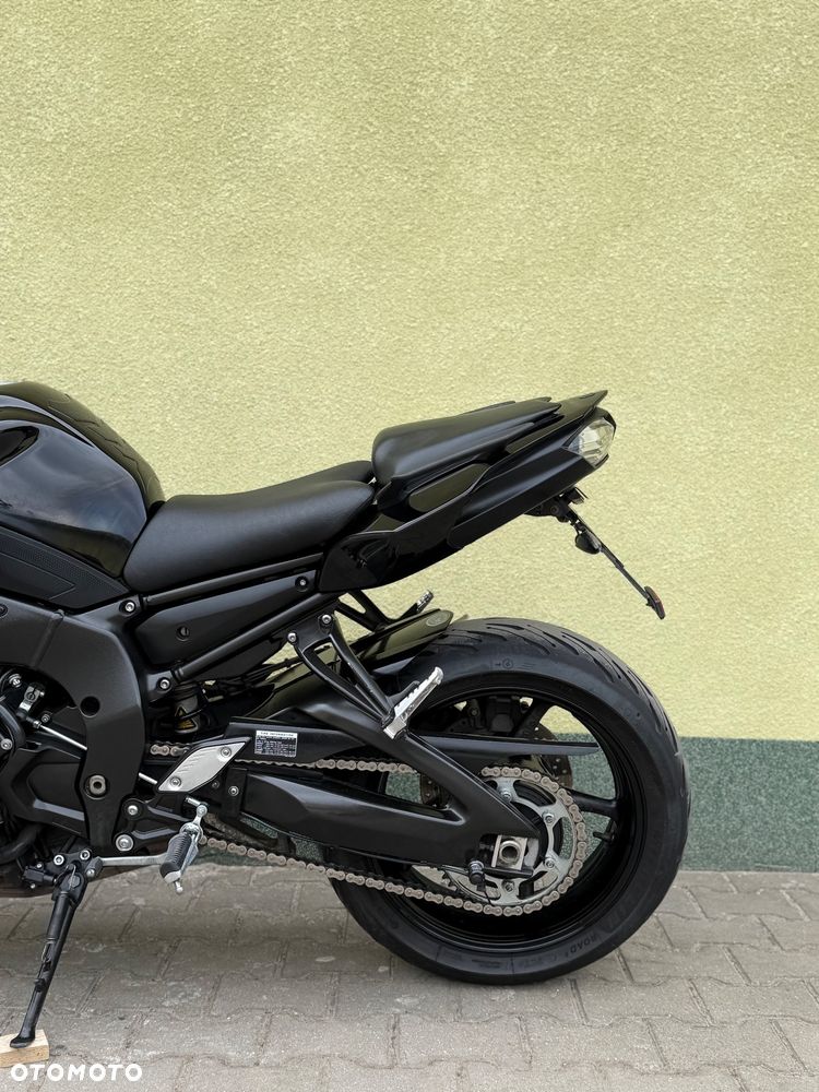 Yamaha FZ8 - 23