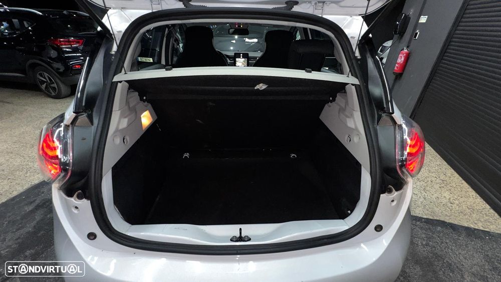Renault Zoe (c/ Bateria) Zen 50 - 17