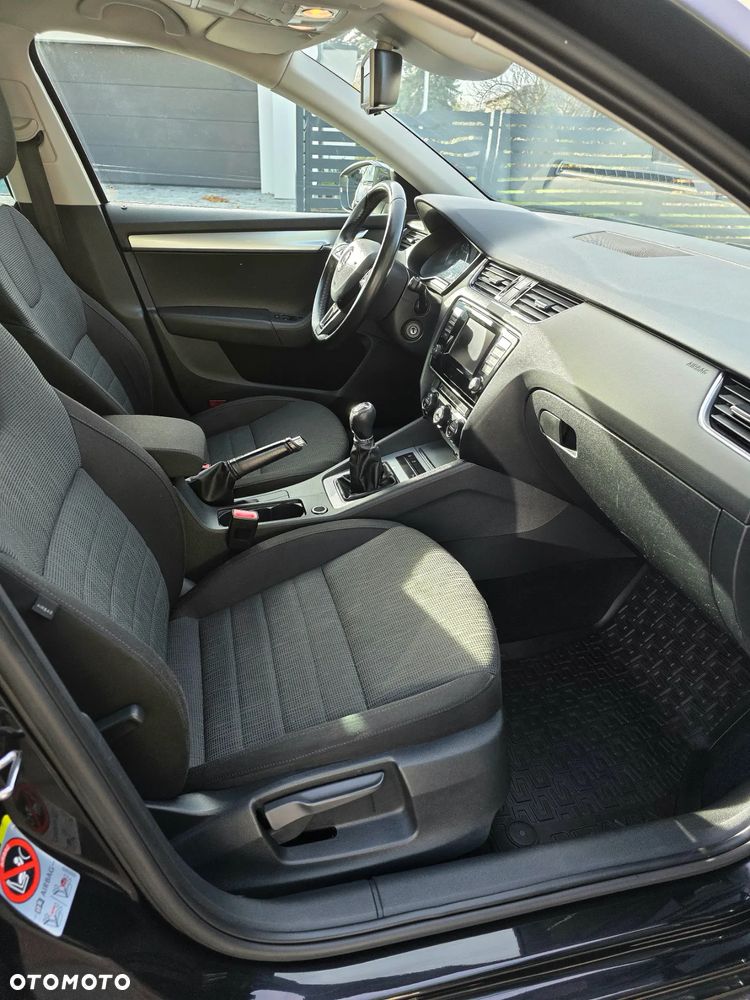 Skoda Octavia Combi 1.2 TSI Elegance - 10