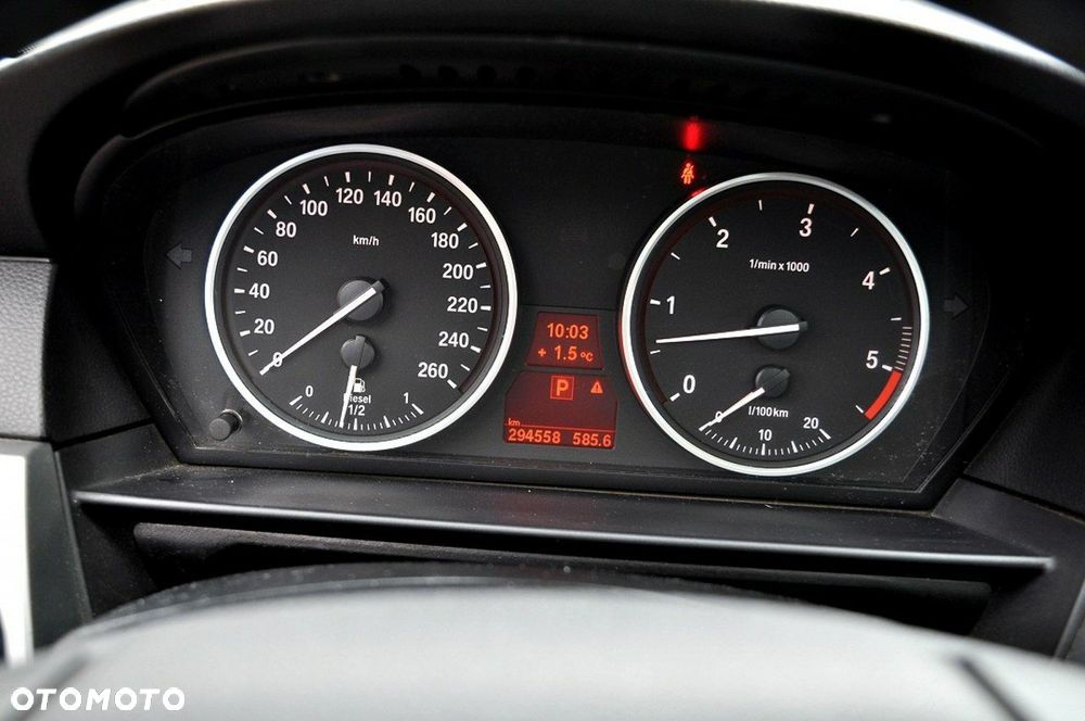 BMW Seria 5 - 21