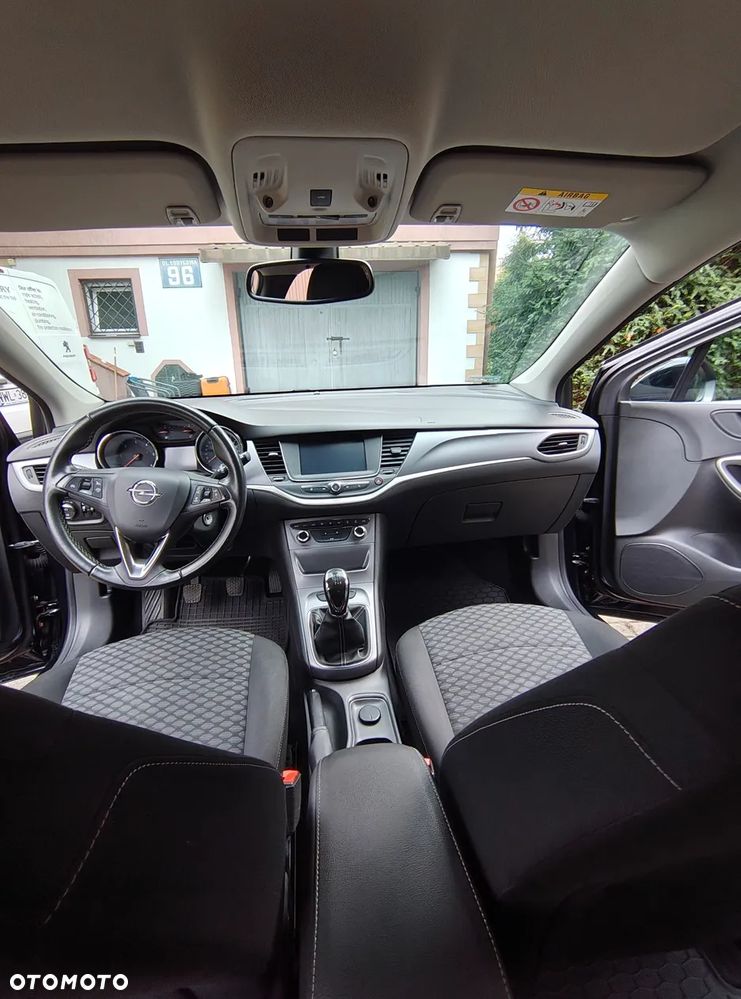 Opel Astra 1.6 CDTI Enjoy - 27