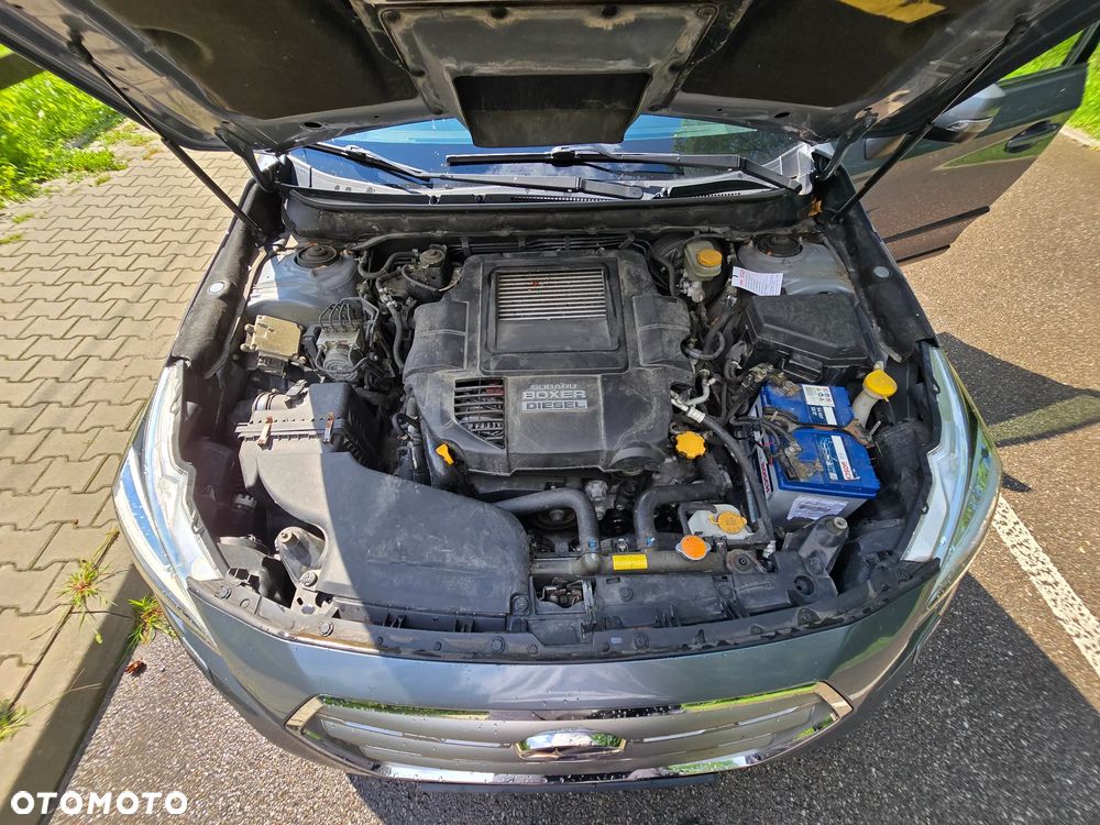 Subaru Outback 2.0D Exclusive Lineartronic - 34