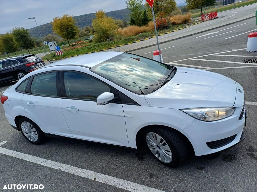 Ford Focus 1.5 TDCi Trend - 4