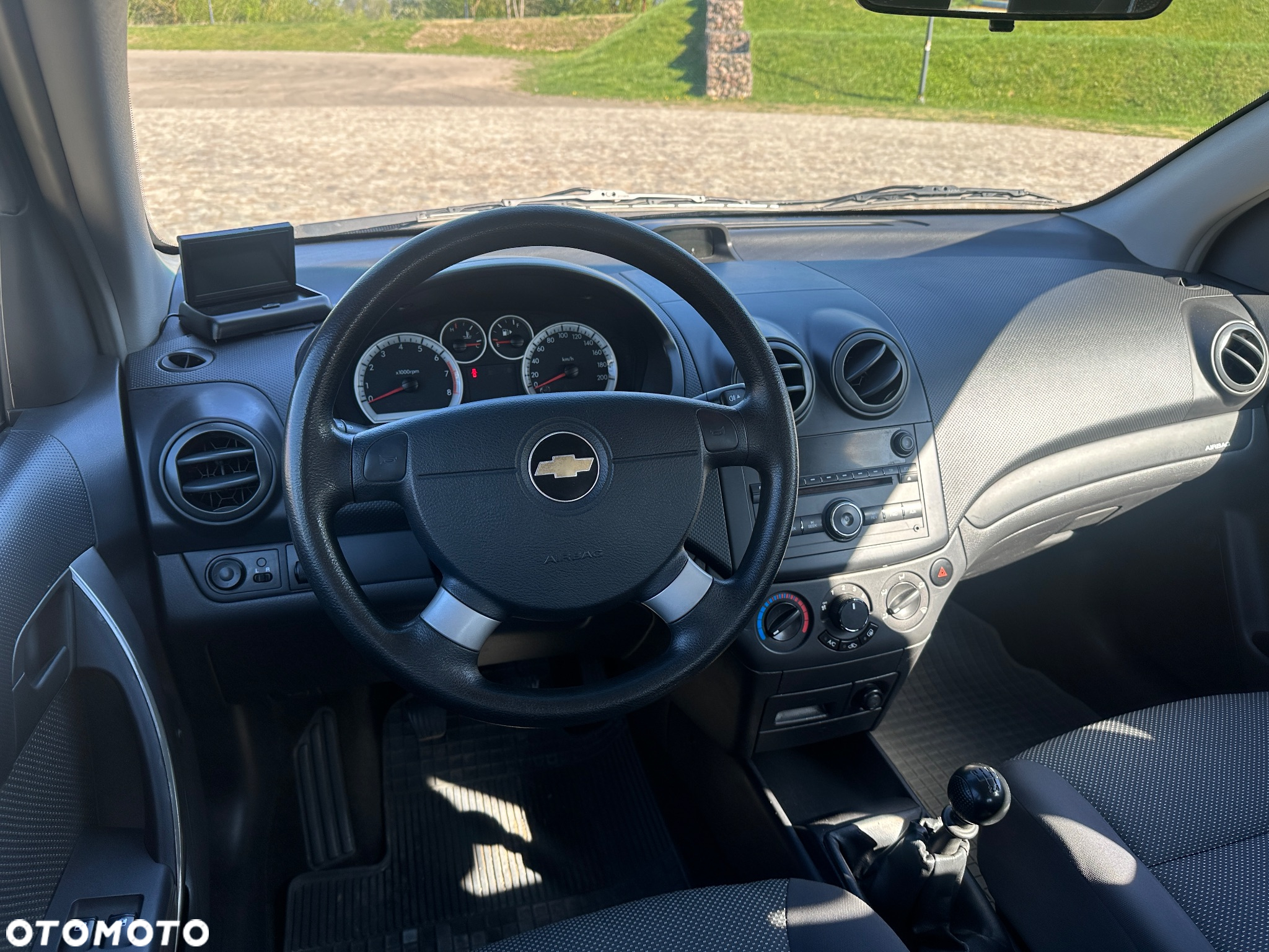 Chevrolet Aveo - 15