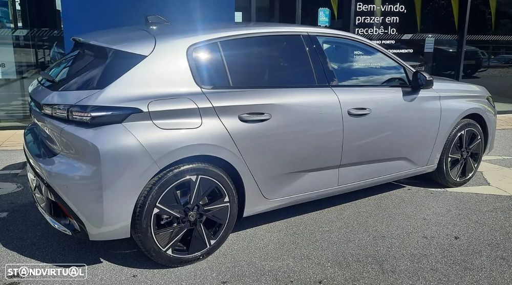 Peugeot e-308 54 kWh Allure - 4