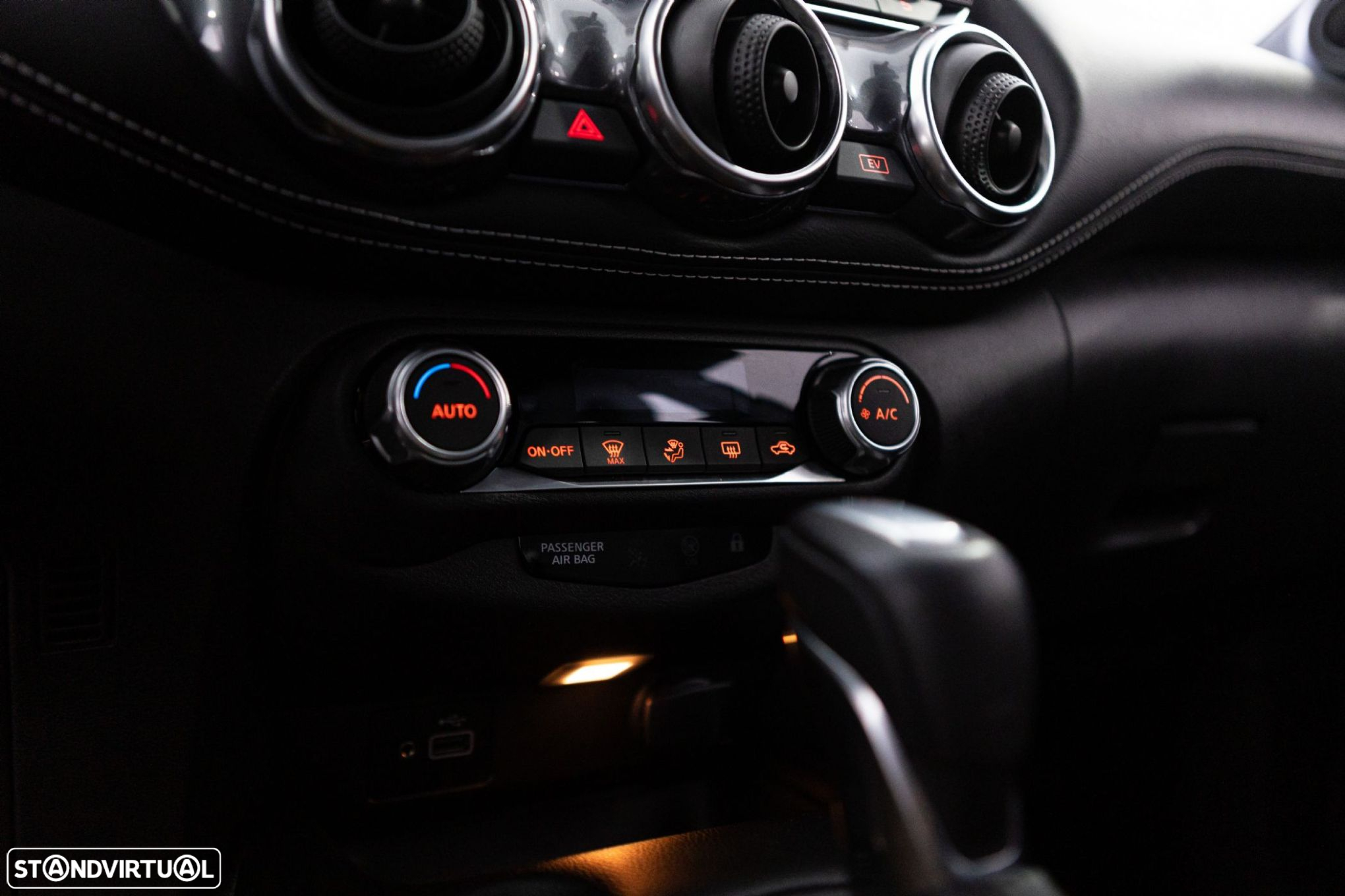Nissan Juke 1.6 Hybrid N-Design - 35