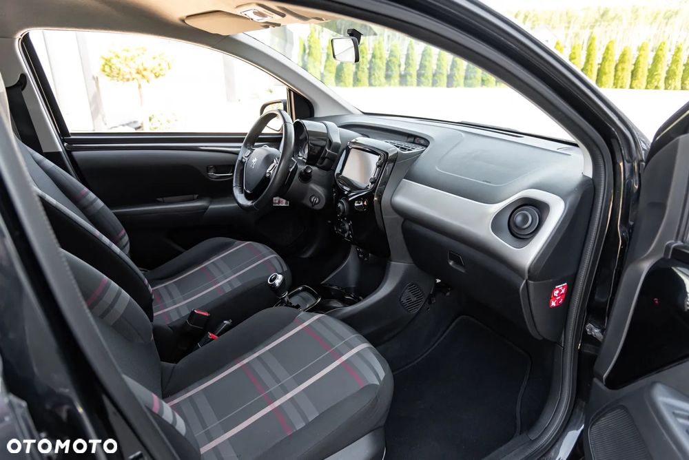 Peugeot 108 VTI 72 ETG5 Allure - 22