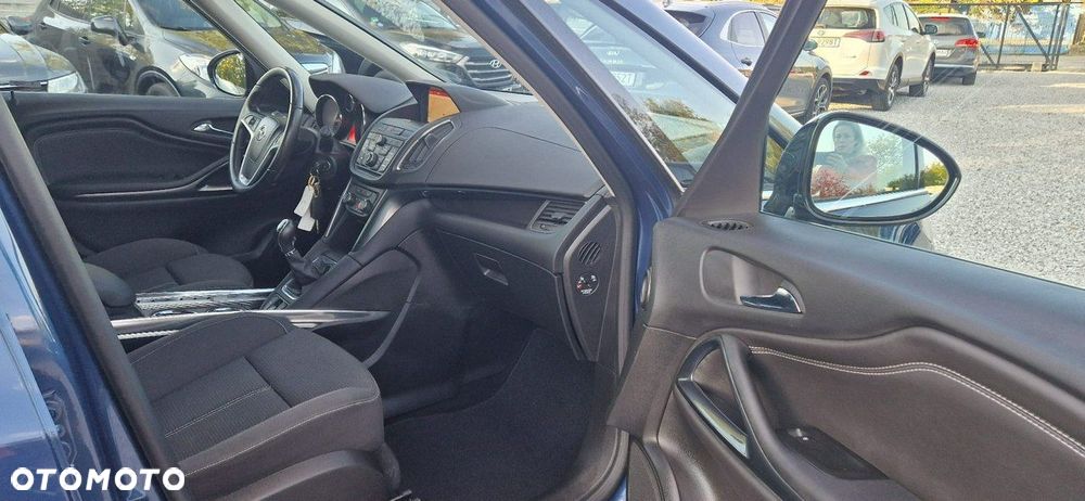Opel Zafira - 23