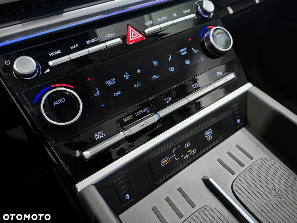 Hyundai Santa Fe 1.6 T-GDI HEV Platinum 4WD - 28