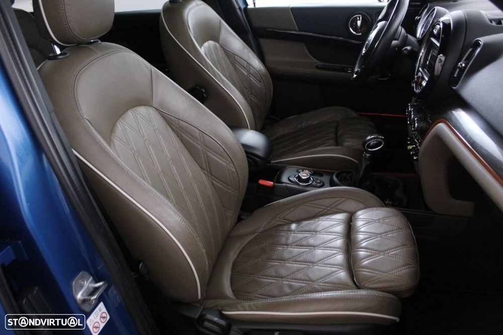 MINI Countryman Cooper SE ALL4 Auto - 14