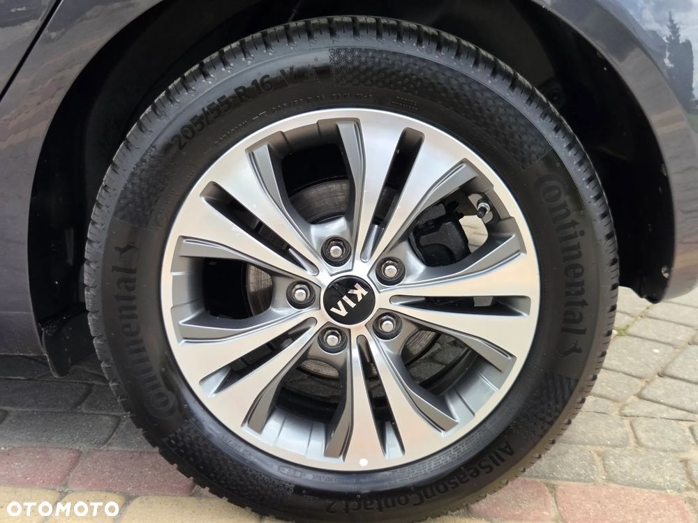 Kia Venga 1.4 CVVT Dream Team Edition - 11