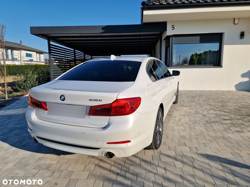 BMW Seria 5 530i Sport Line - 7