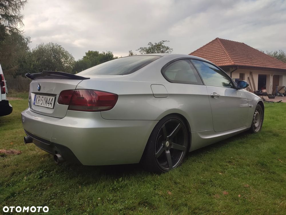 BMW Seria 3 320i Coupe M Sport Edition - 4
