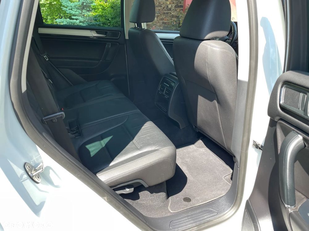 Volkswagen Touareg 3.0 V6 TDI Blue Motion DPF Automatik - 21