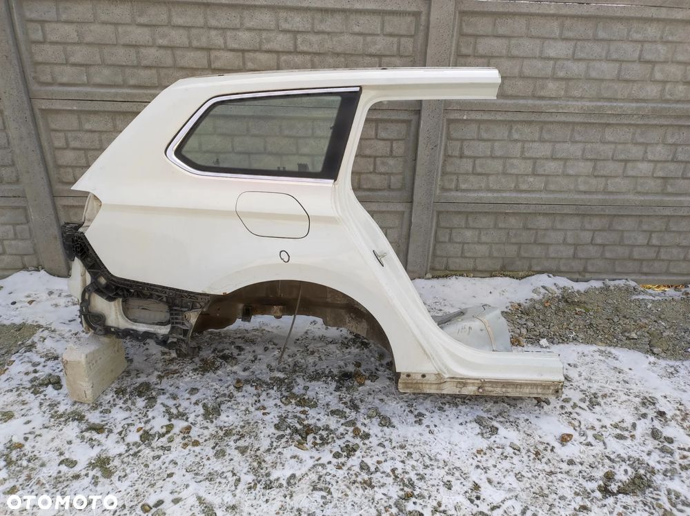 Ćwiartka błotnik prawy tył Volkswagen PASSAT B8 kombi - 1