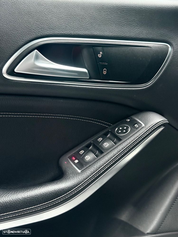 Mercedes-Benz CLA 200 d 4Matic Shooting Brake 8G-DCT Edition 1 - 11