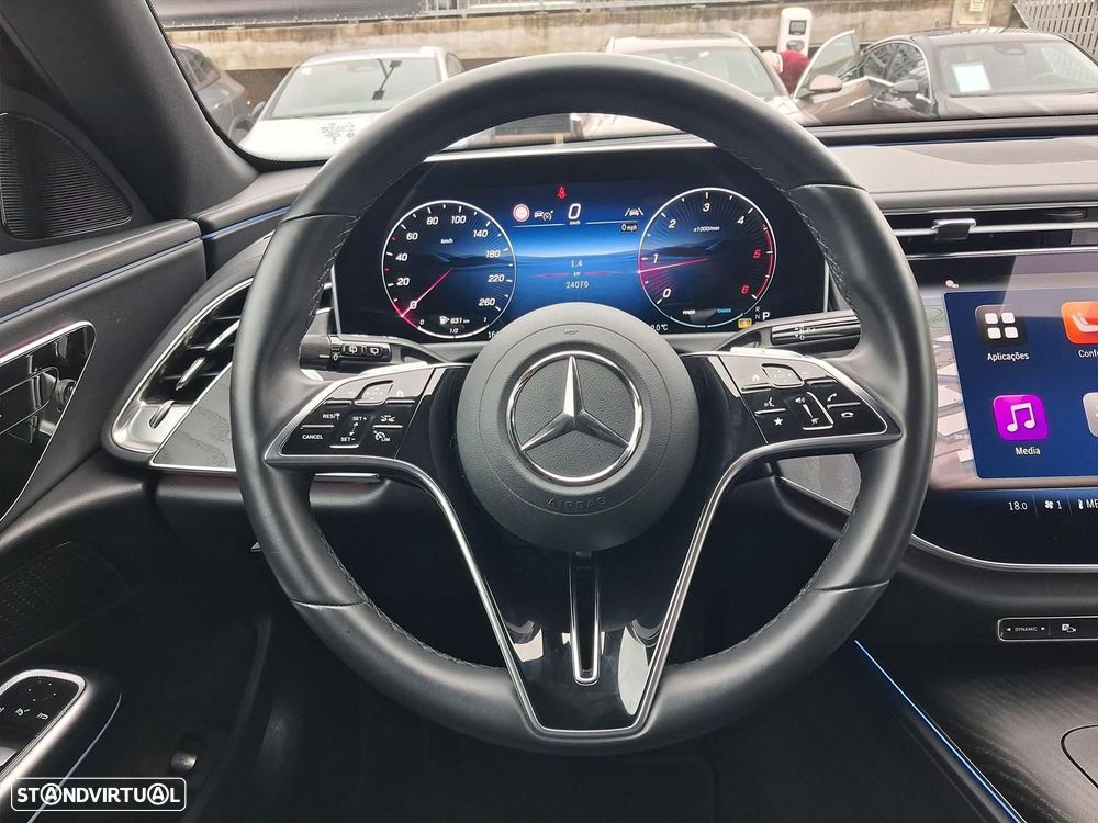 Mercedes-Benz E 220 - 22