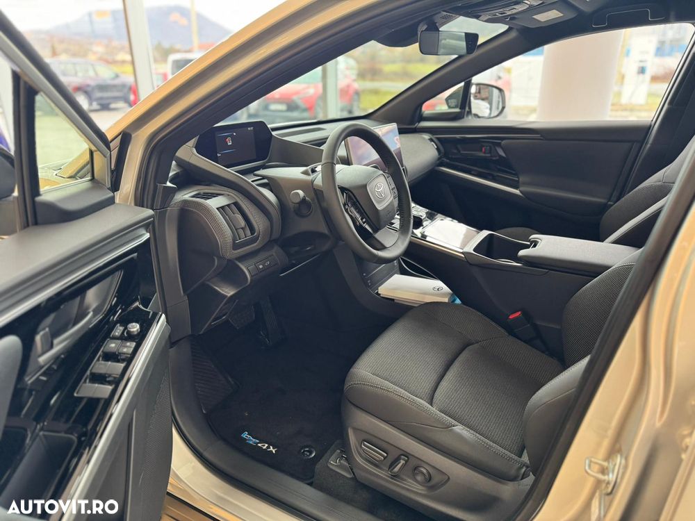 Toyota BZ4X 150 KW FWD (4x2) Exclusive - 12