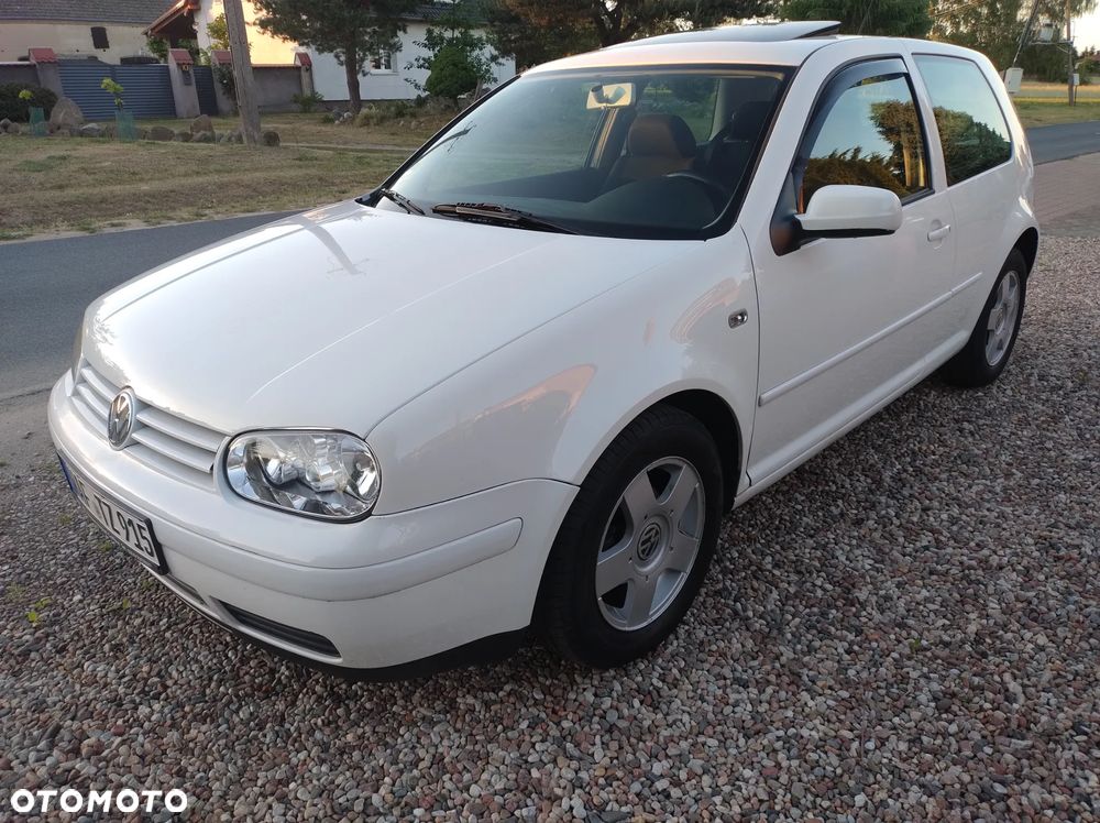 Volkswagen Golf 1.6 Trendline - 2